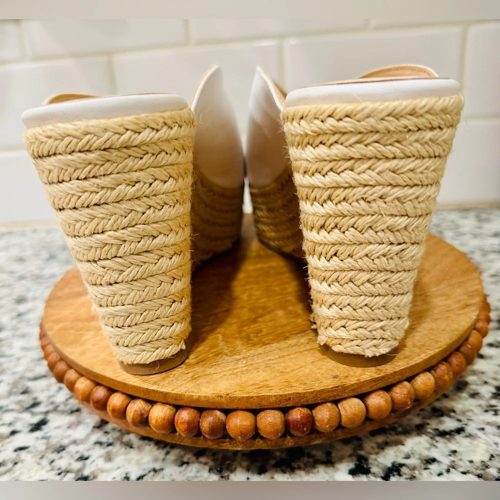 NWOB Kate‎ Spade Thea White and Tan Wedge Sandals